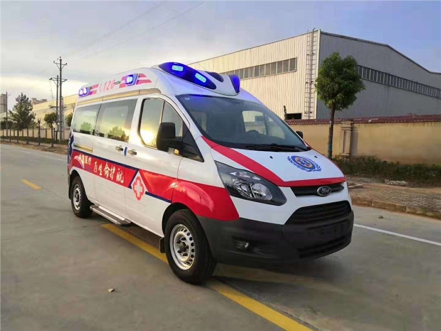 喀什市救护车护送
